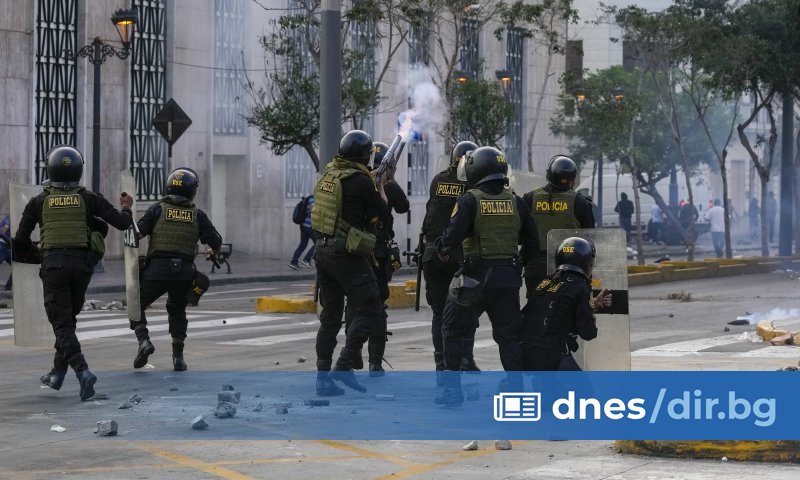 При сблъсъци между перуанските сили за сигурност и демонстранти, настояващи