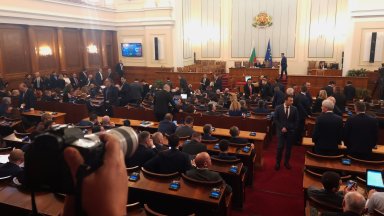 Парламентът обсъжда и ще гласува кандидатурата на неврохирурга проф Николай