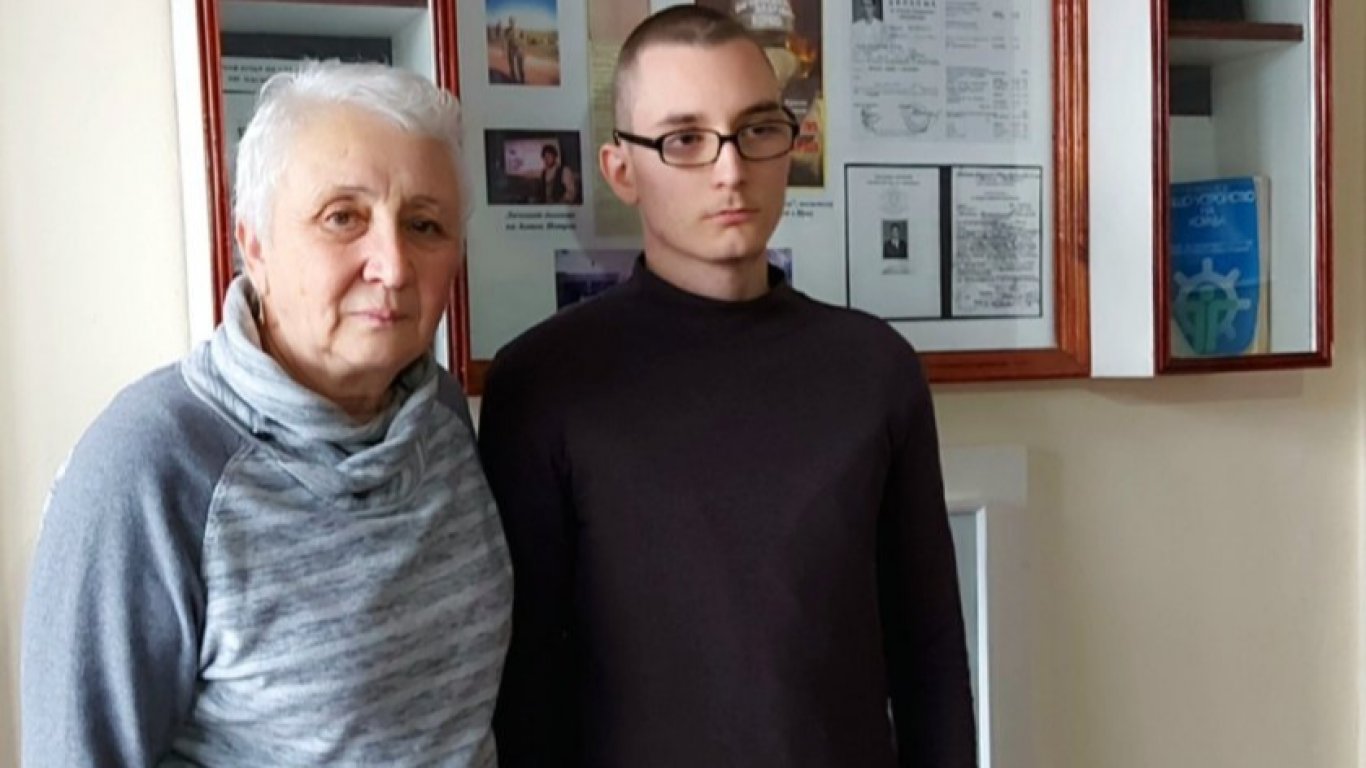 Десетокласник от Русе получи стипендия на името на загинал в Кербала рейнджър