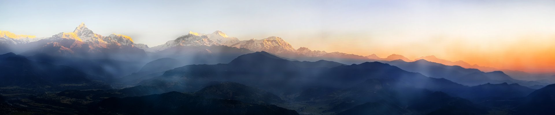 Sunrise in Nepal (Изгрев в Непал)