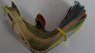 Котленски полицаи задържаха само за час 45 годишен баща и 11 годишния