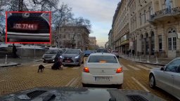 Чия е дипломатическата кола от инцидента на жълтите павета?