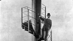 Тайната стаичка на Густав Айфел в кулата на мечтите му