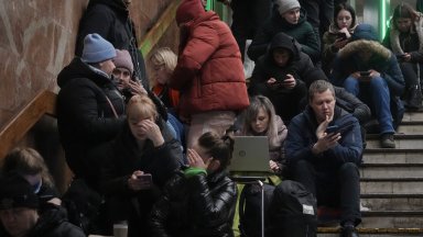 Всяка седмица Андре Франк и екипът му в Института за