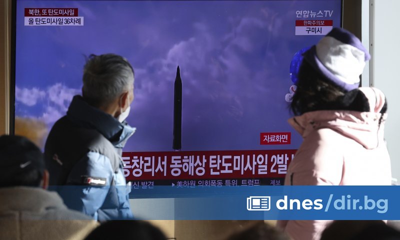 Северна Корея е изстреляла две балистични ракети, предадоха световните агенции,
