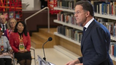 Нидерландският премиер се извини за ролята на страната в робството