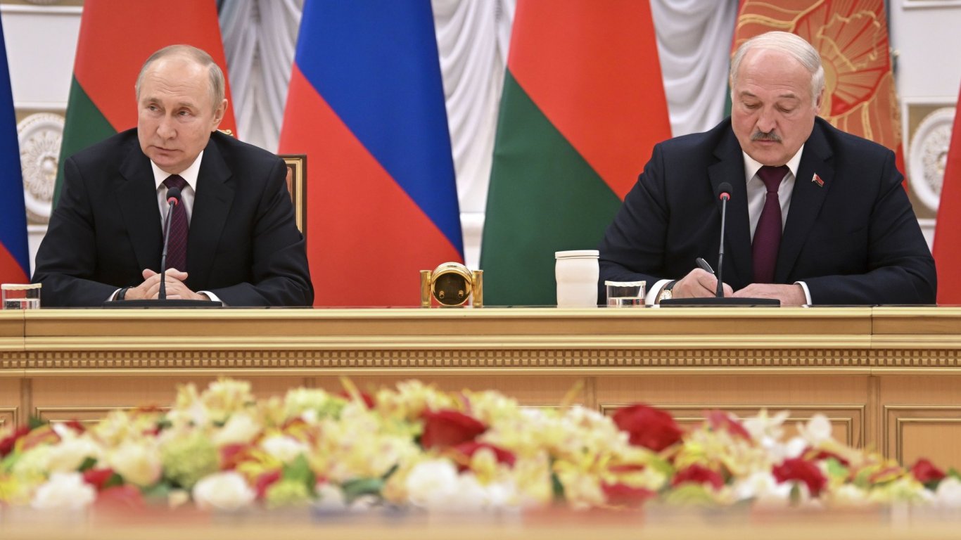 Путин увери, че Русия не иска да поглъща Беларус