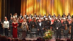 Произведения от Хайдн и Моцарт звучат на Коледния концерт в Бургаската опера