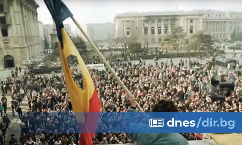 Румънският президент Клаус Йоханис поднесе днес венец на монумента в