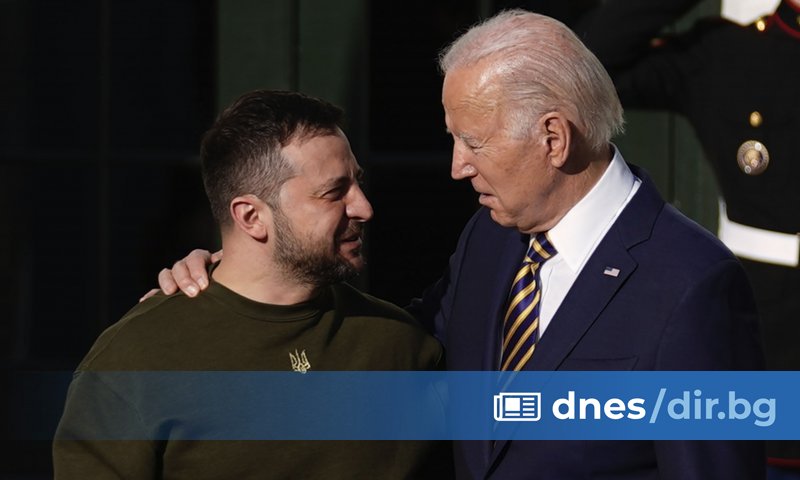 Телефонните разговори се състояха късно в неделя след продължилия за