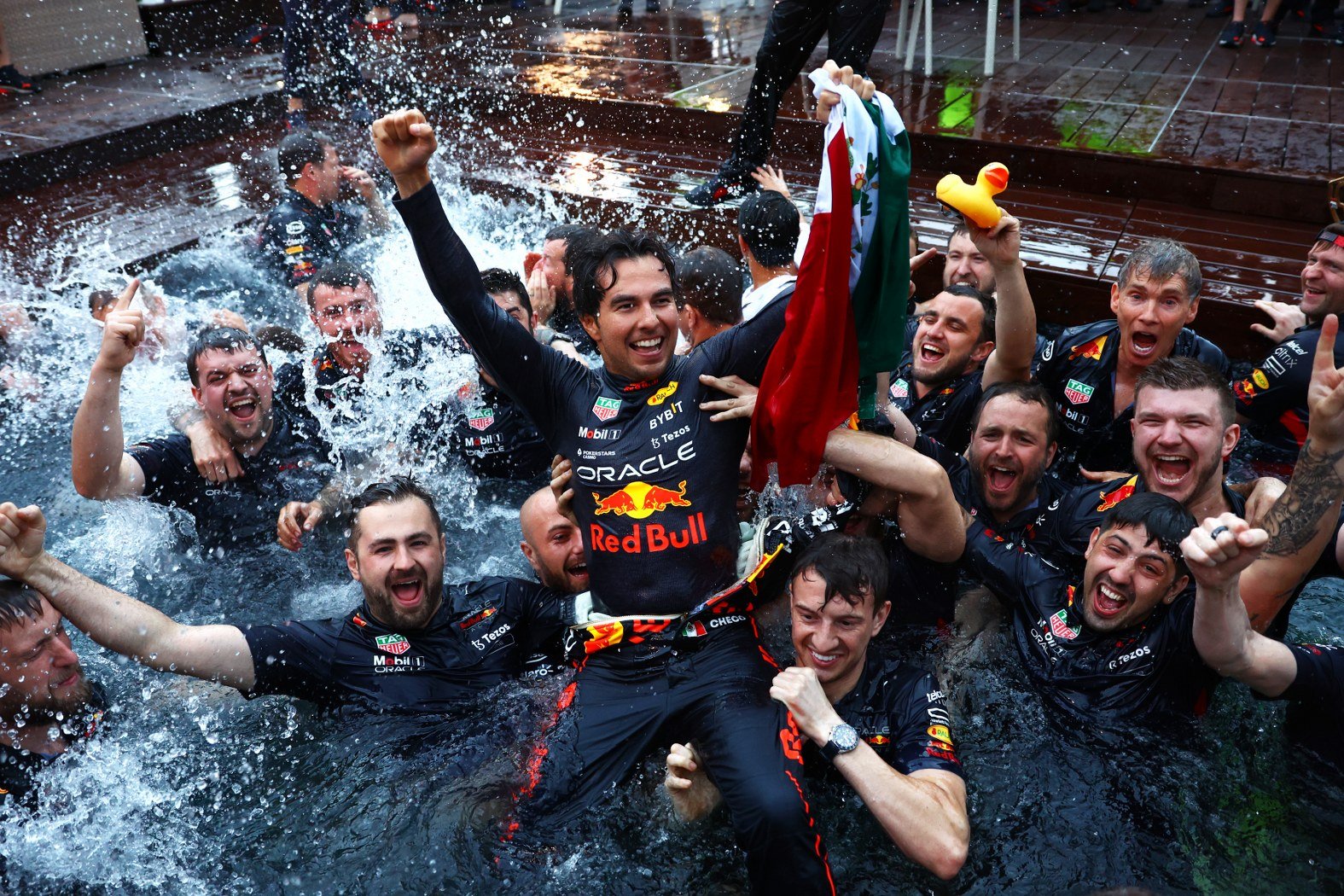 Серхио Перес спечели Гран при на Монако в перфектен сезон за "Ред Бул"