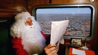 Как Санта Клаус (Дядо Коледа) решава кои политици да получат коледни подаръци
