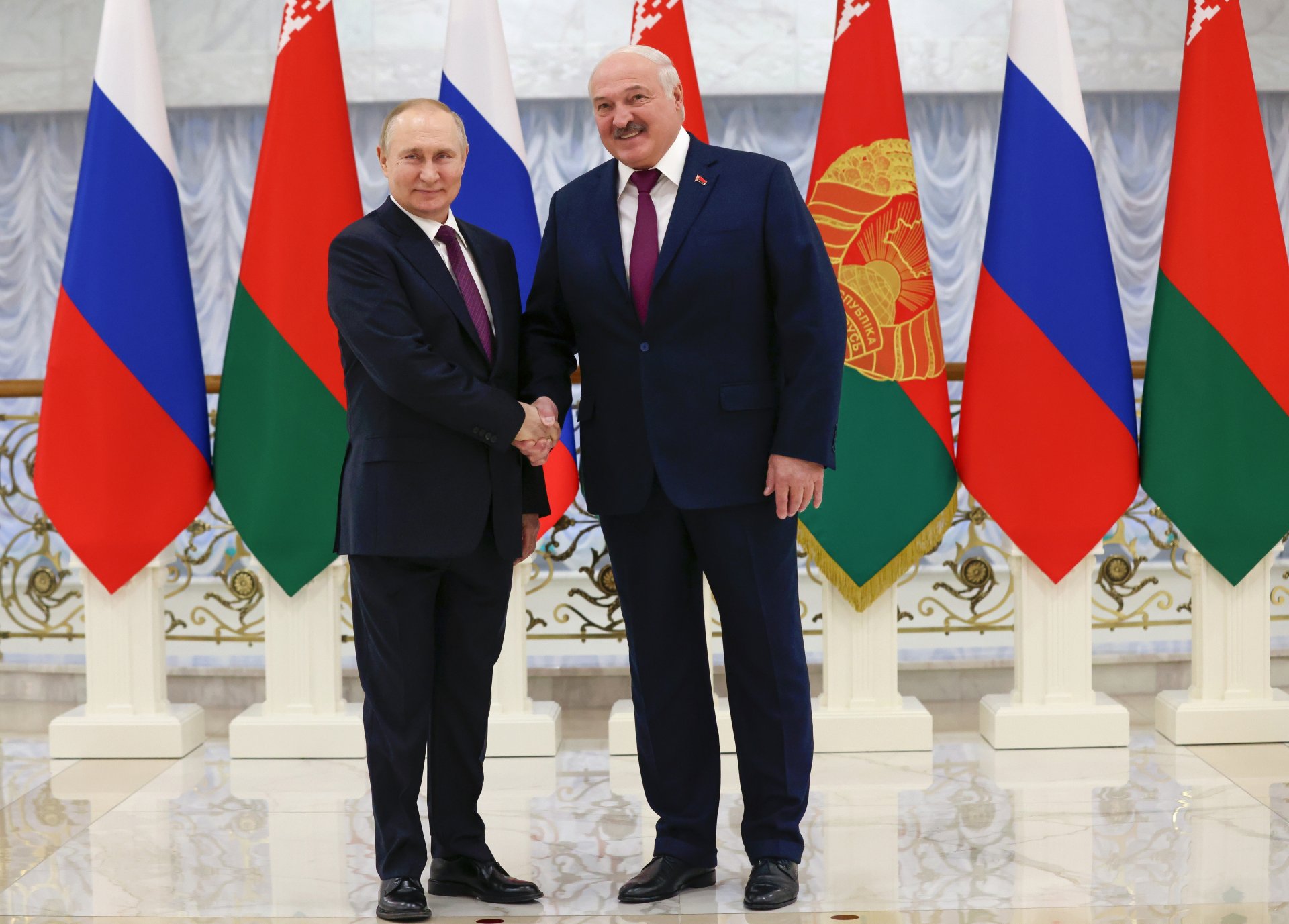 Владимир Путин и Александър Лукашенко, среща на двамата президенти на 19 декември 2022 г. в столицата на Беларус - Минск