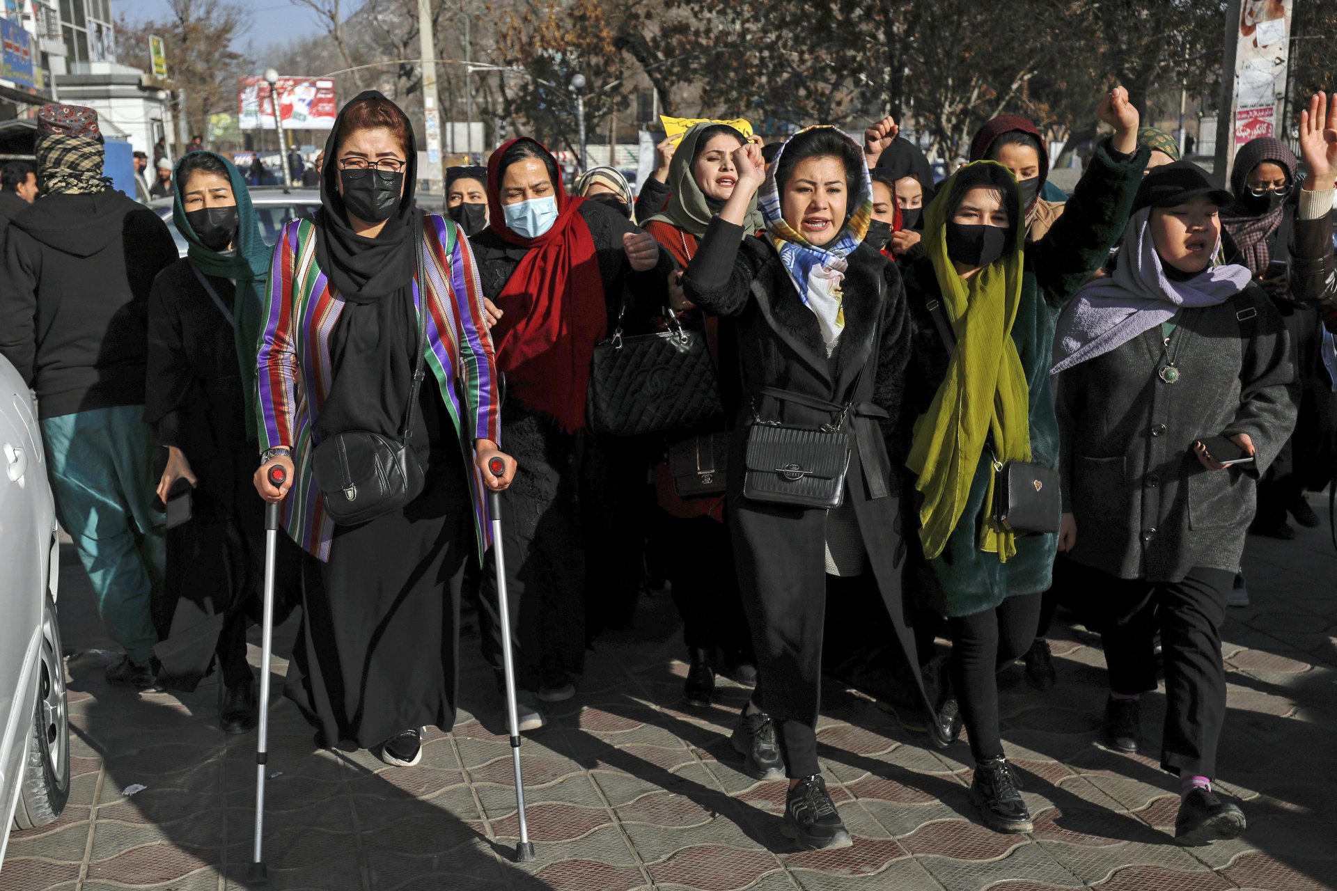 Афганистанки протестират срещу забраната да учат в университети