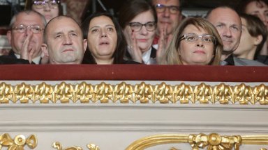 Юбилейният спектакъл Българската Коледа се провежда тази вечер за 20 а