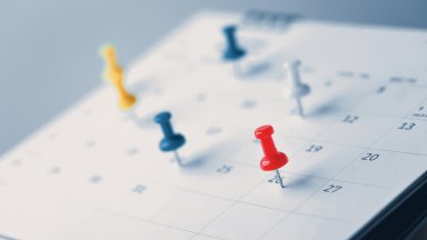 2023 година ще е равна по брой работни дни на