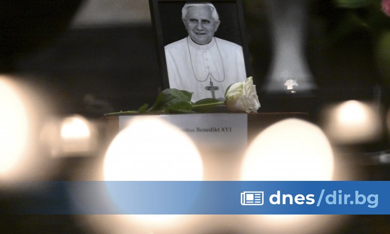 Бенедикт Шестнадесети беше великан на вярата и разума и голям