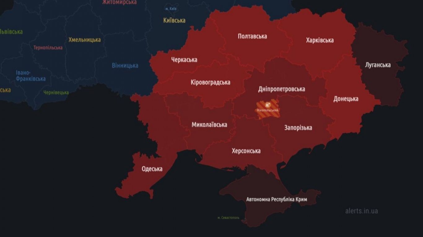 Въздушна тревога в Украйна заради дронове шахиди, взривове избухнаха в 2 области