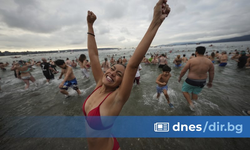 Една популярна традиция на Нова година се завърна във Ванкувър