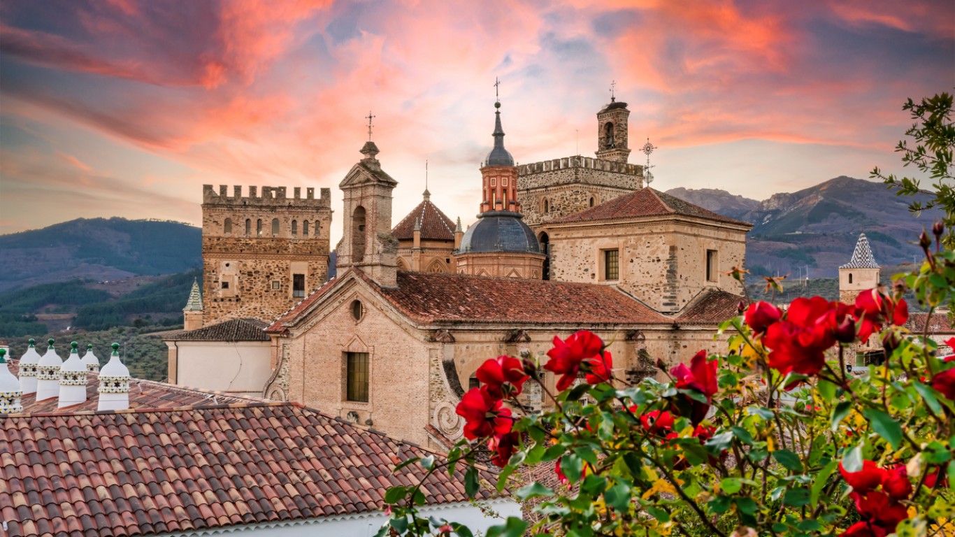 Най-красивите села в света и най-красивата улица в Европа – всички те са в Испания