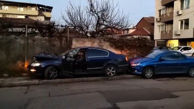 Откриха полицая, блъснал коли и избягал в София, твърди, че не е бил той зад волана
