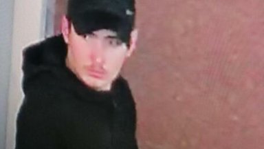 25 годишният поляк заподозрян че е намушкал израелка на римската железопътна