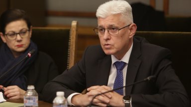 Има искане от украинска страна не само за различни боеприпаси