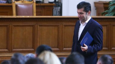 Съпредседателят на Продължаваме промяната и бивш премиер Кирил Петков прогнозира