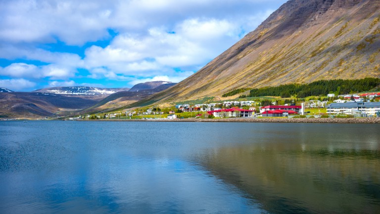 Исландия очаква туристически рекорд до края на годината