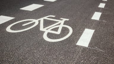 Въпреки че на равнище ЕС велосипедното движение се разглежда като