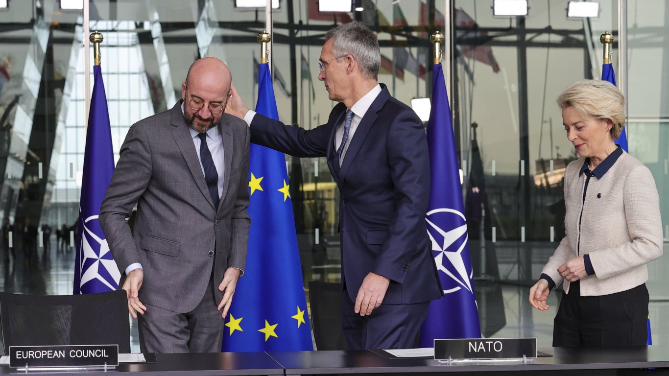 ЕС и НАТО издигат отношенията на ново ниво, за да се противопоставят на Русия и Китай