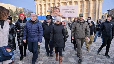 Германската външна министърка Аналена Бербок посети украинския град Харков който