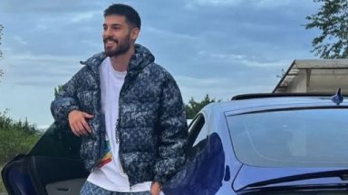 Поп фолк певецът Емрах Стораро остава без книжка за срок