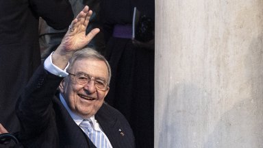 Бившият крал на Гърция Константинос Втори който беше на власт