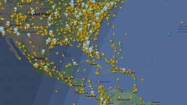 Всички полети в САЩ са преустановени поради срив в компютърната