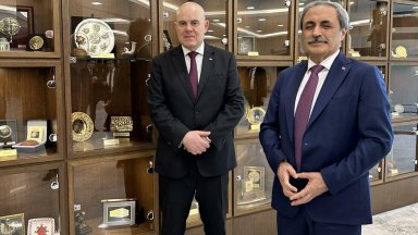 Главният прокурор на България Иван Гешев проведе срещи с Мехмет
