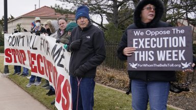 Американец осъден на смърт за убийството на двама души които