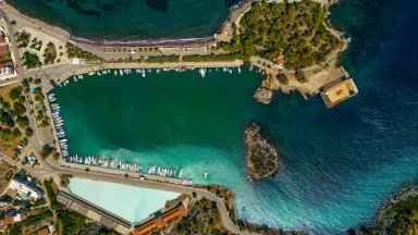 Гръцкият полуостров Метана е в списъка на "Ню Йорк Таймс" за най-добрите туристически дестинации за 2023 г.