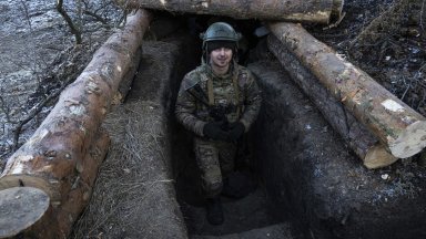 Мащабите на разрушенията се виждат добре на сателитните снимки Безбройните