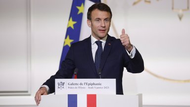 Френският президент Еманюел Макрон заяви че подкрепя правото на аборт