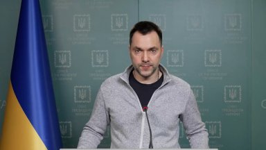 Украинският президентски съветник Олексий Арестович подаде оставка днес след като