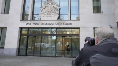 Петима българи се изправят пред съда в Уестминстър по обвинения в шпионаж за Русия