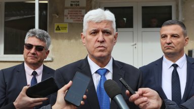 Министерството на отбраната не е продавало самолети Су 25 повече от