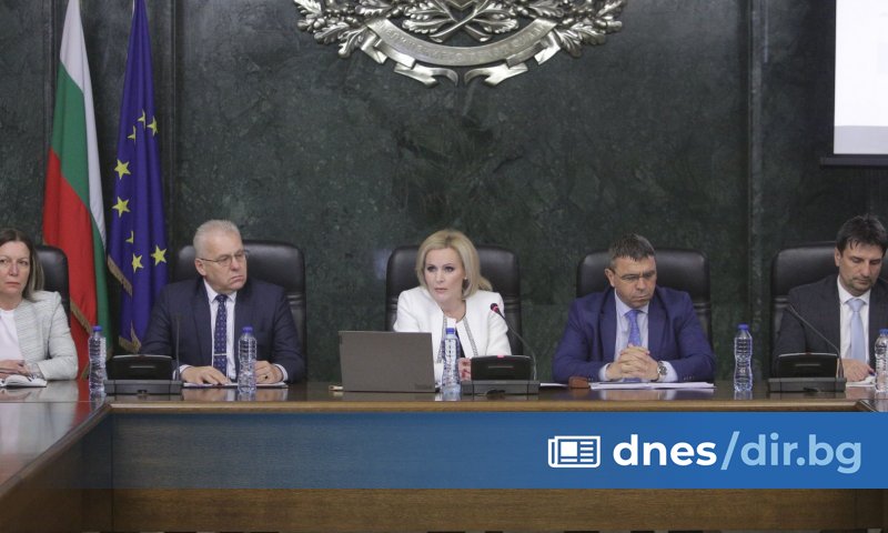 До 10 хил. евро са плащали мигранти за незаконното им