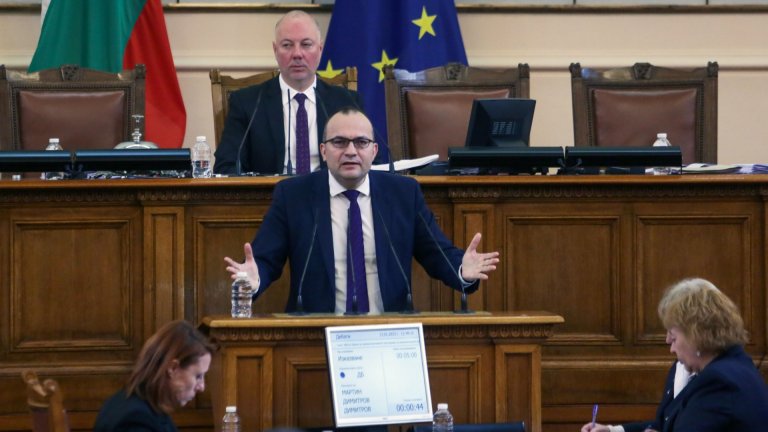 Мартин Димитров: Пред очите ни се създава нещо като служебна президентска република