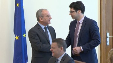 Приоритетите на служебния кабинет са отчасти нови защото сериозна част