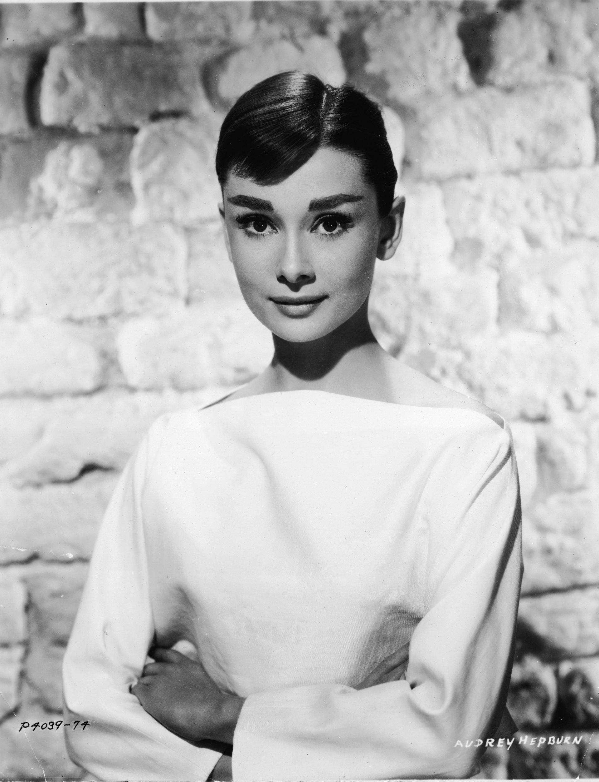 Одри Хепбърн, снимана средата на 50-те години (Снимка: Getty Images ...