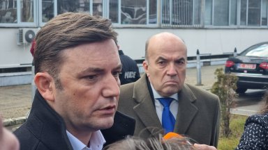 Николай Милков: България няма да отстъпи от защитата на нашата общност в РСМ