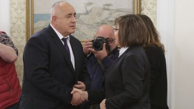 При нас на този етап не стои въпросът да вдигнем