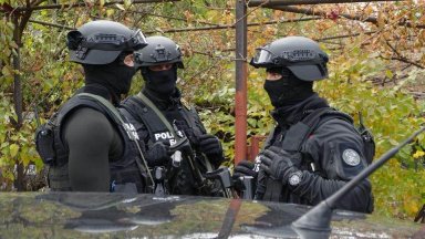 Мащабна спецоперация на ГДБОП срещу лихварска престъпна група блокира част от